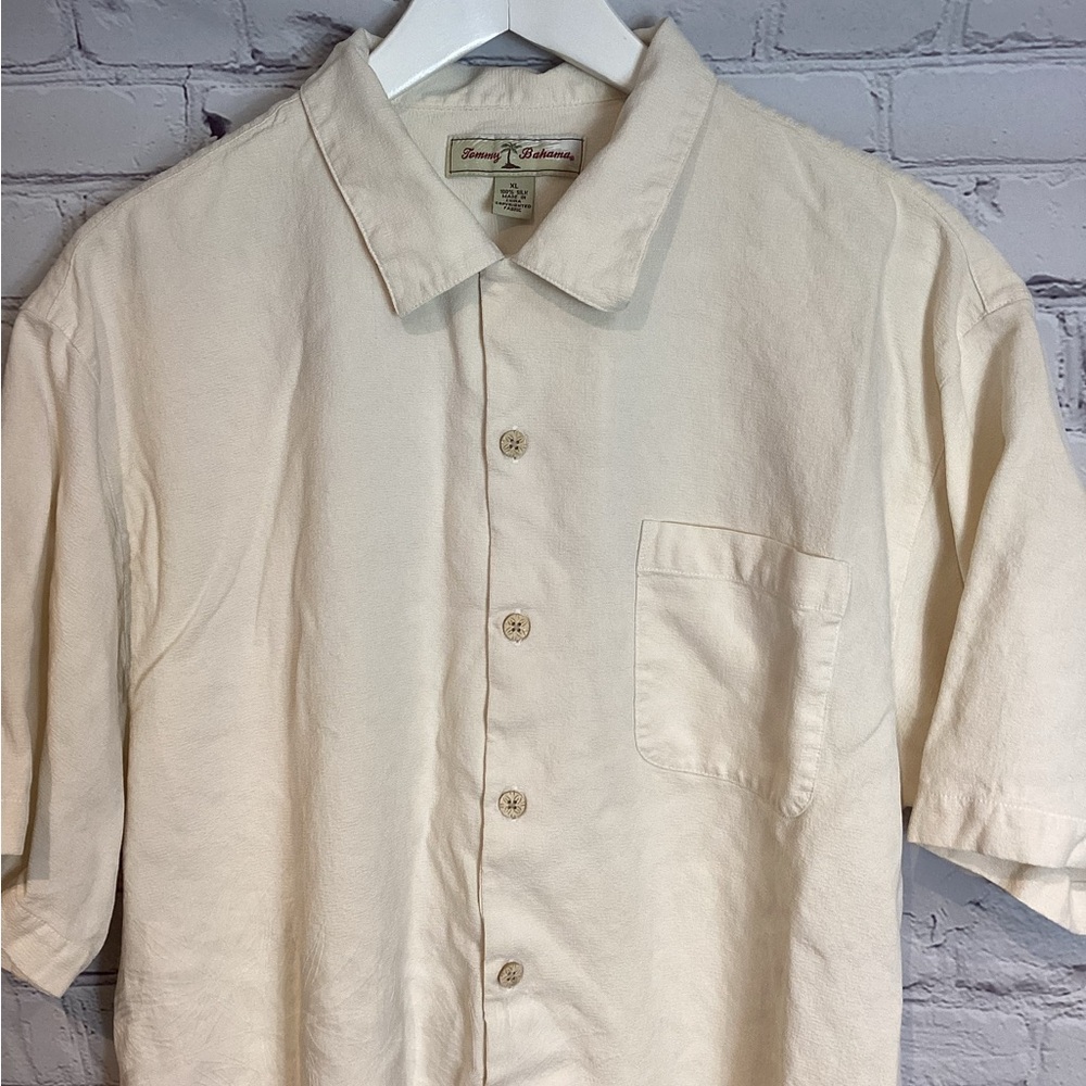 Tommy Bahama Cream Textured Large Casual Button Down Shirt EUC
